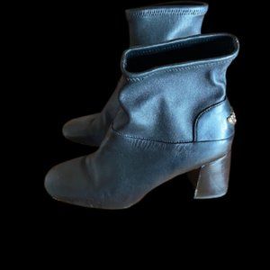 Tory Burch ankle boot